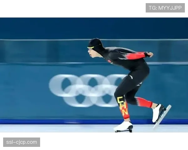 刘瀚彬冬奥速滑已累计滑行14600米，明日再战男子1500米